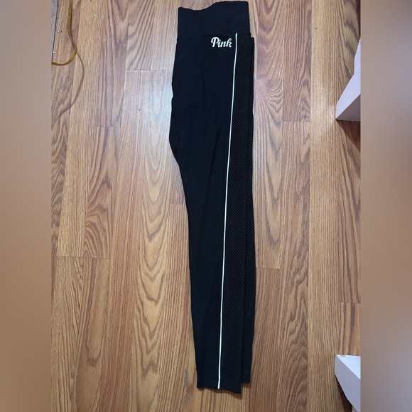 VS PINK ULTIMATE LEGGINGS - Picture 7 of 11